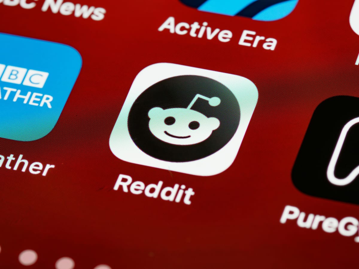 Relatório do Reddit revela crescimento do tráfego desconectado e levanta sinal de alerta para o SEO